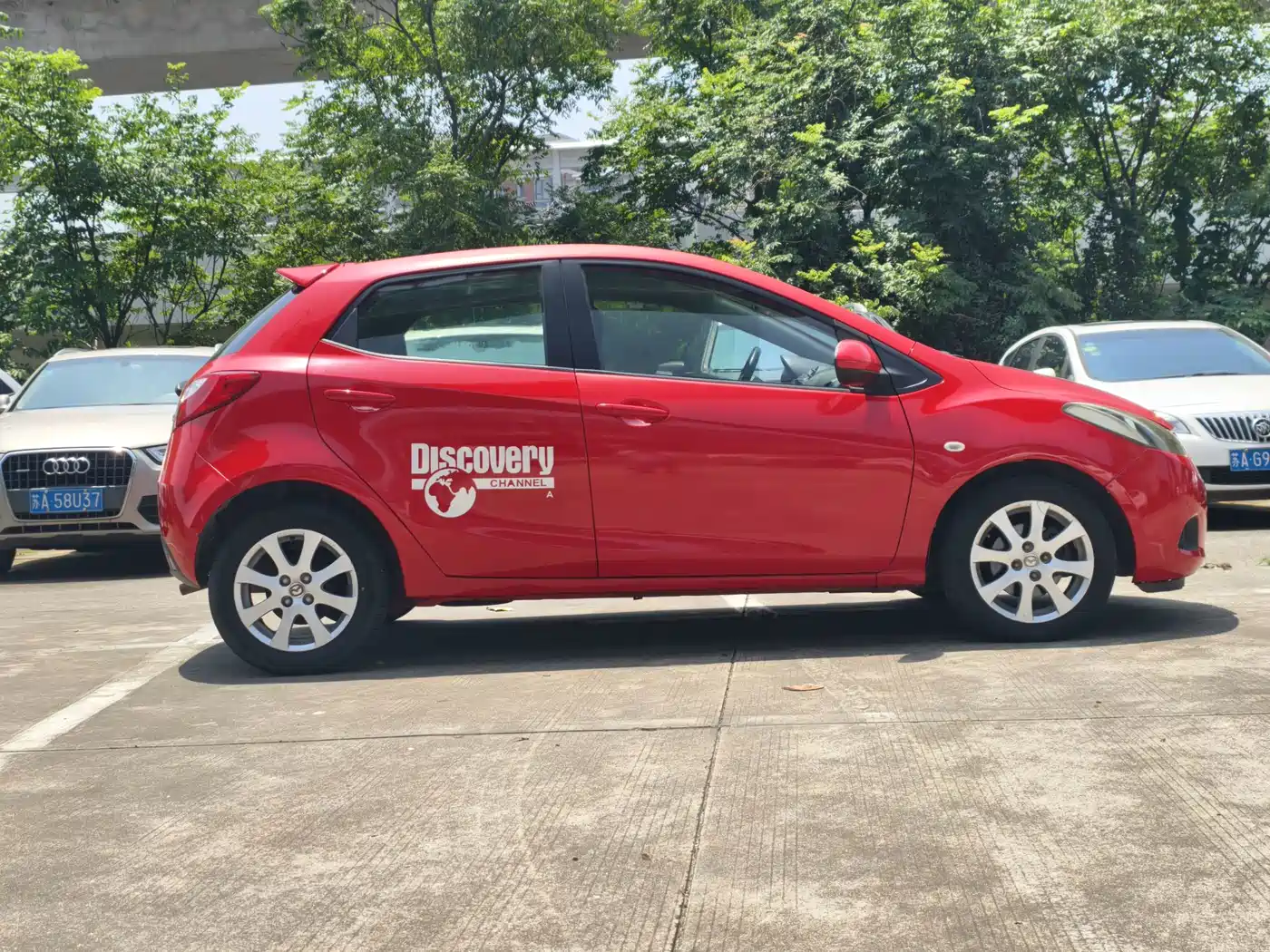 Mazda 2 2013 2012 Hatchback Dynamic 1.5L Automatic Value Edition