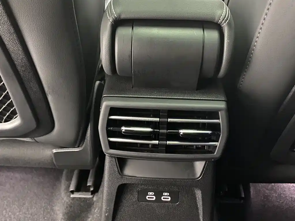 Audi A3 2025 Facelift A3L Limousine 35TFSI Flying Spur Premium фото 24