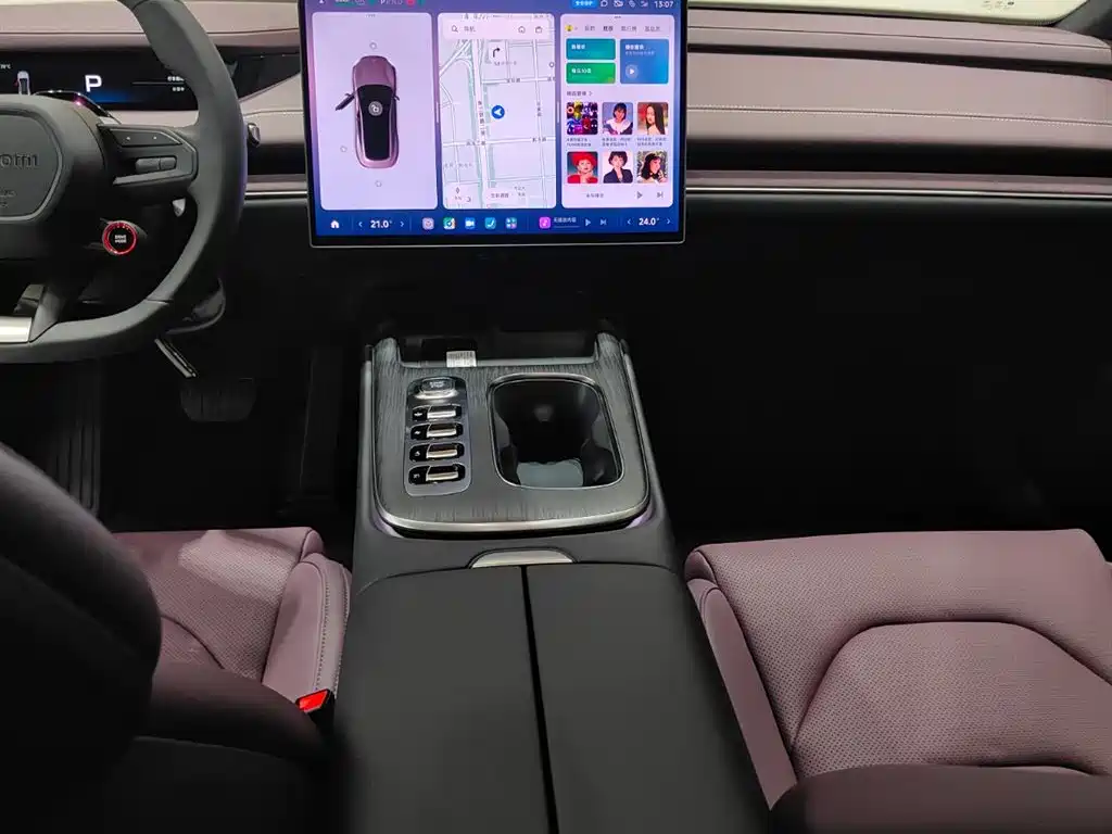 XIAOMI CAR XIAOMI SU7