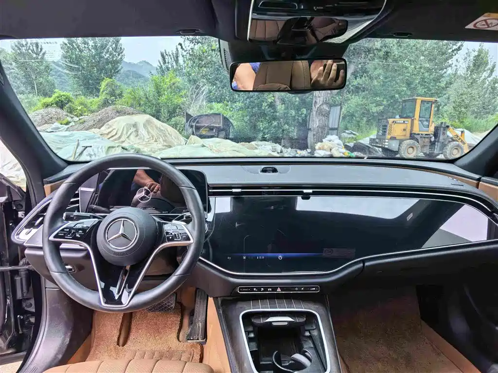 Mercedes-Benz E-Class New Energy 2025 2024 E 350 e L Plug-in Hybrid Sedan