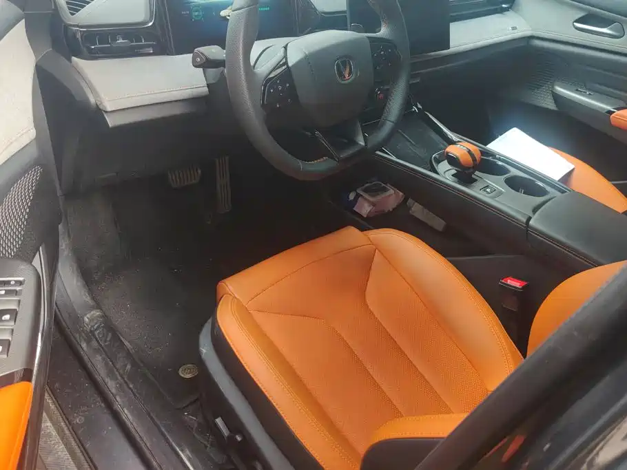 Changan UNI-V 2025 2025 2.0T Sport Version