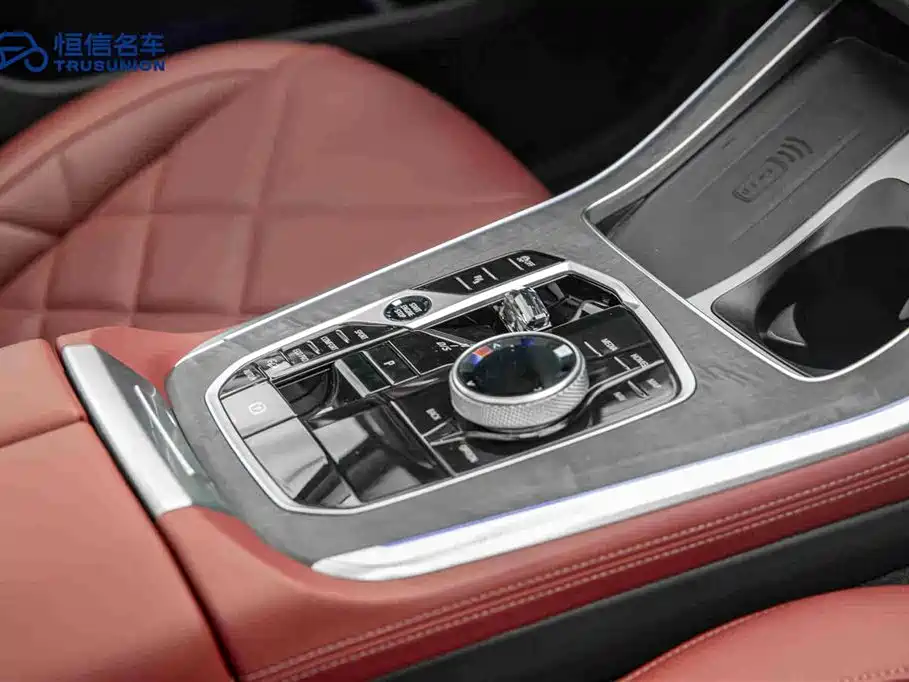 BMW X5 2023 xDrive 30Li Premium M Sport Black Night Package фото 19