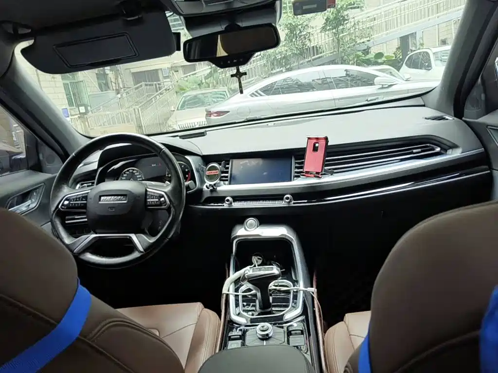 Photo 12 - Haval H6