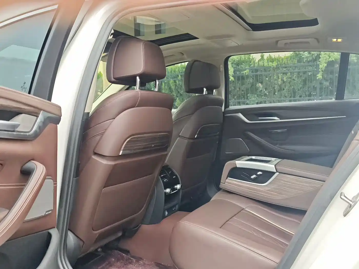BMW 5 Series 2020 530Li Premium Luxury Package фото 8