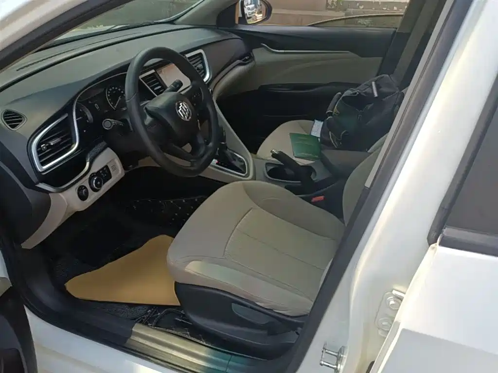 Buick Excelle 2015 15N Automatic Elite фото 15