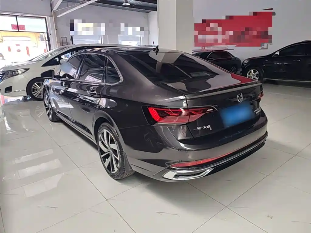 Volkswagen Sagitar 2023 300TSI DSG Surpassing Edition фото 5