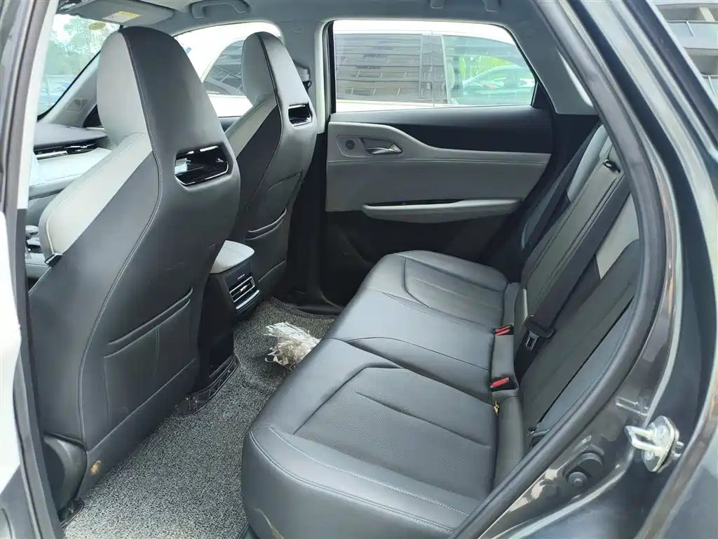 Changan UNI-Z 2024 2025 1.5T Premium