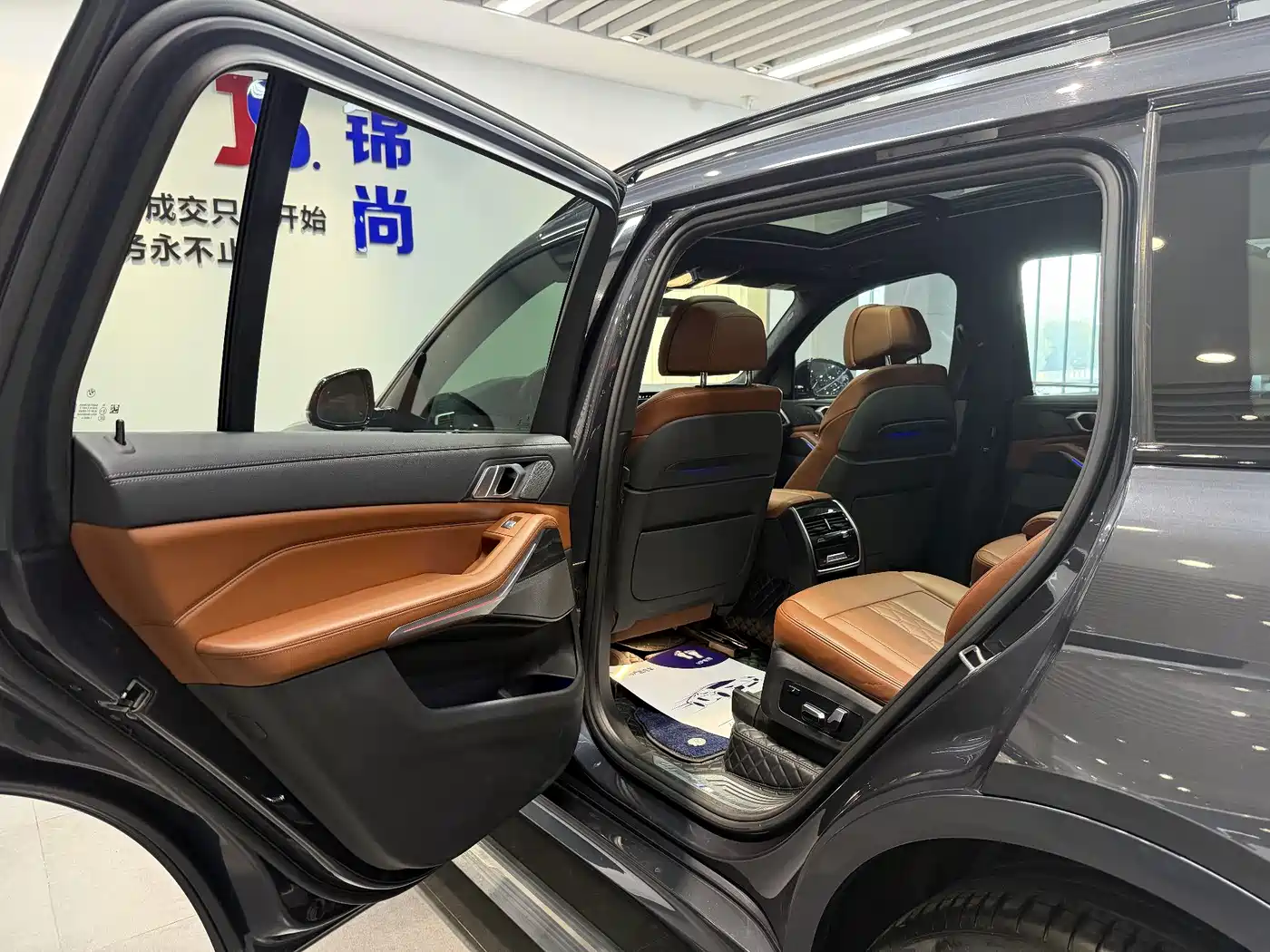 BMW X7 2020 xDrive40i Premium M Sport Package фото 21