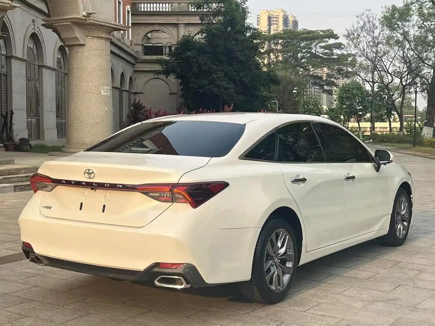 Toyota Avalon 2019 2.0L Luxury Edition (China VI) фото 4