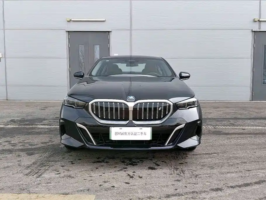 BMW i5 2024 eDrive 35L M Sport Package фото 4