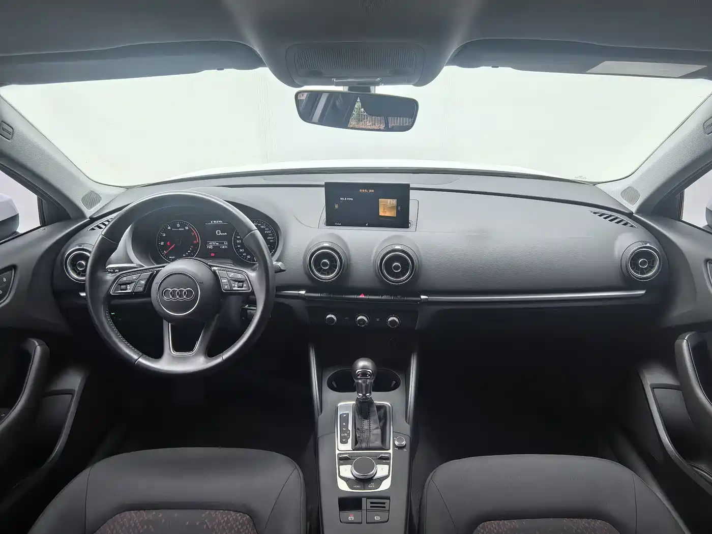 Audi A3 2019 Sportback 35 TFSI Progressive China VI фото 4