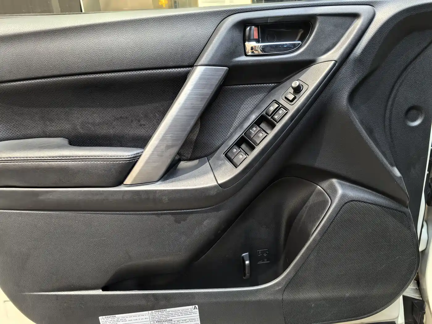 Subaru Forester 2013 2.5i Automatic Elite Navigation Edition фото 11