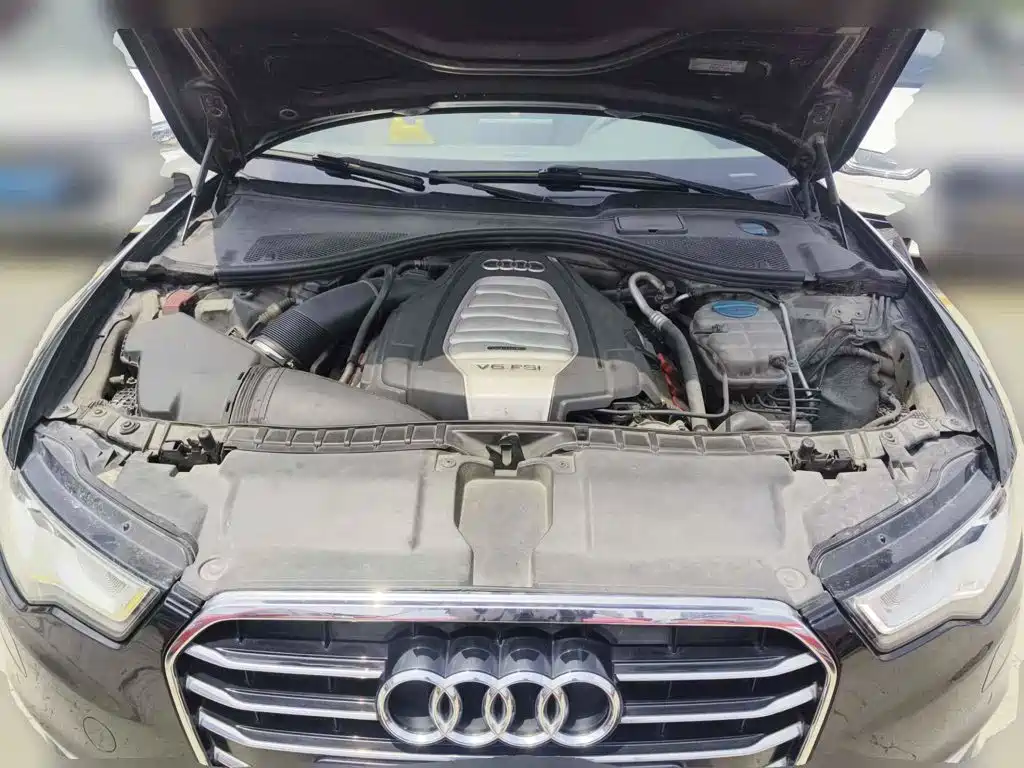 Фото 3 - Audi A6L