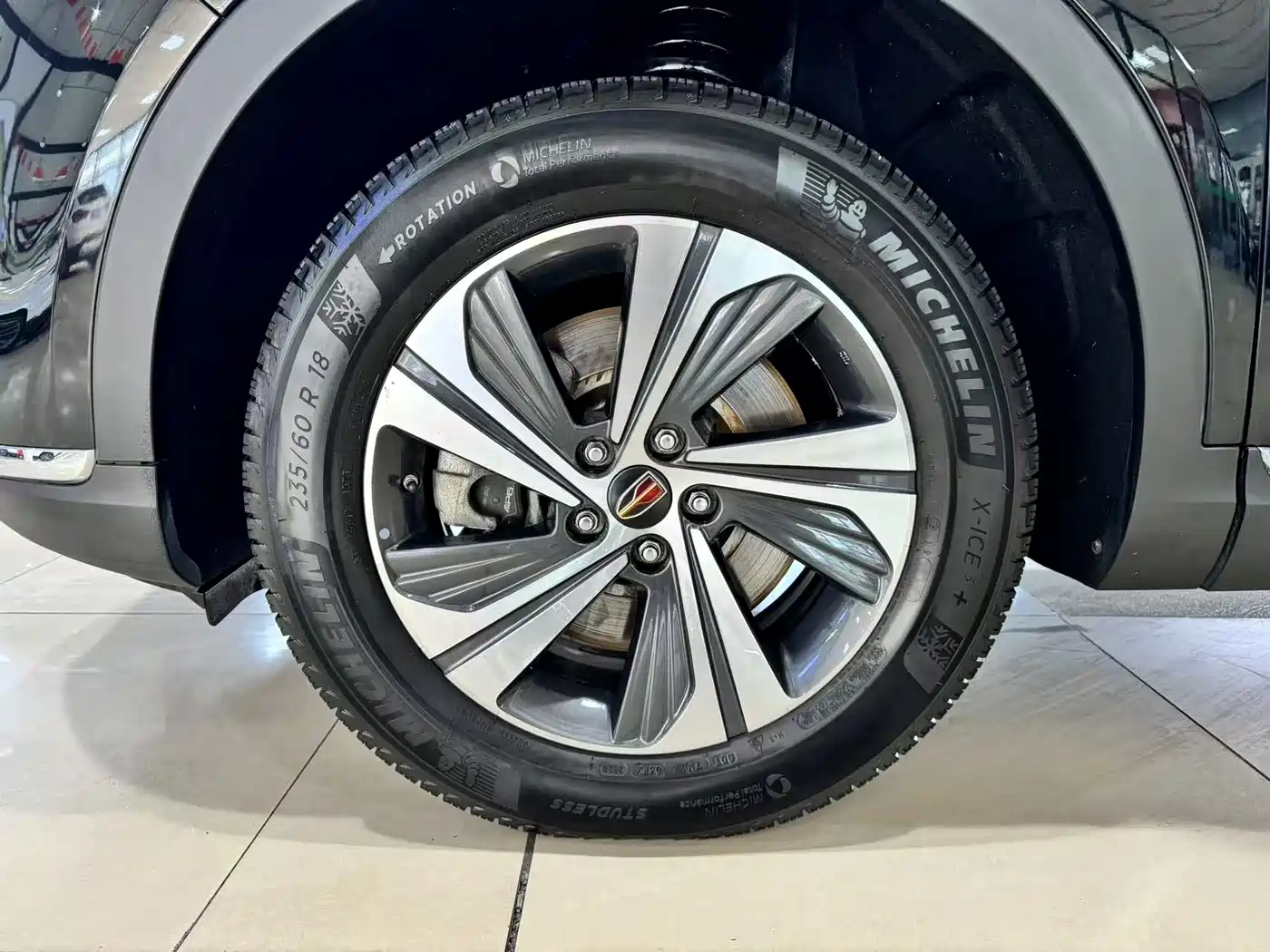 Hongqi HS5 2019 2.0T Smart Connect Enjoy Edition фото 10