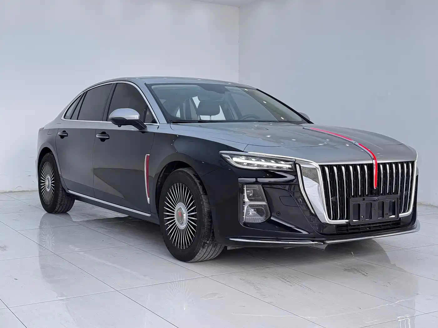 Hongqi H5 2023 1.5T DCT Smart Connect Joy Edition фото 3