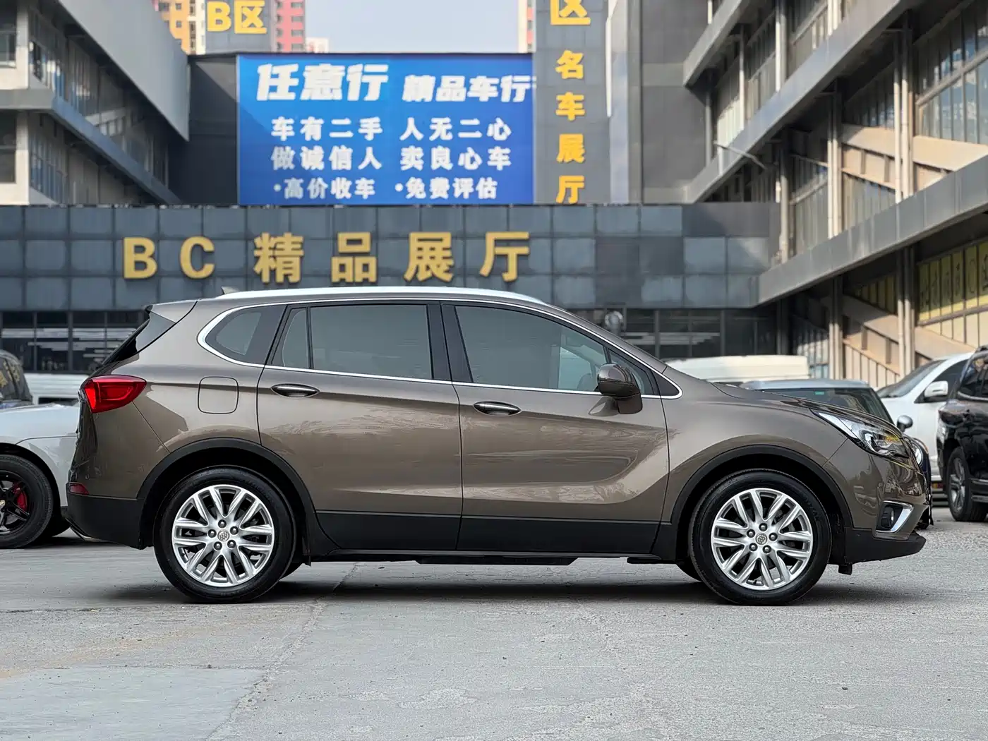 Buick Envision Plus 2018 28T 4WD Elite фото 5