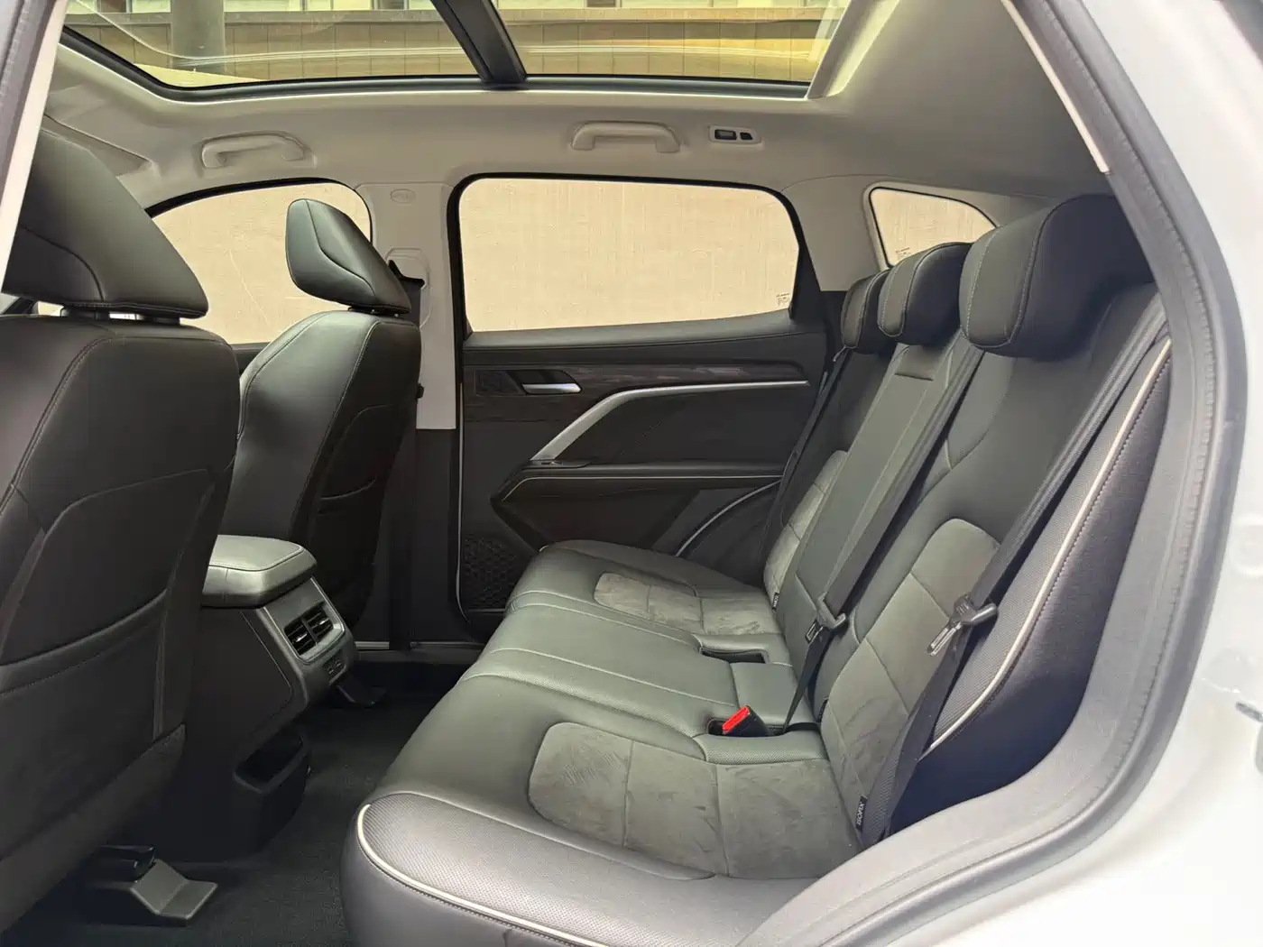 Photo 10 - Haval H6