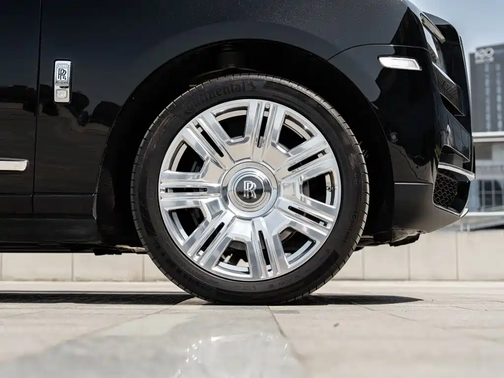 Rolls-Royce Cullinan 2024 2024 4-Seater