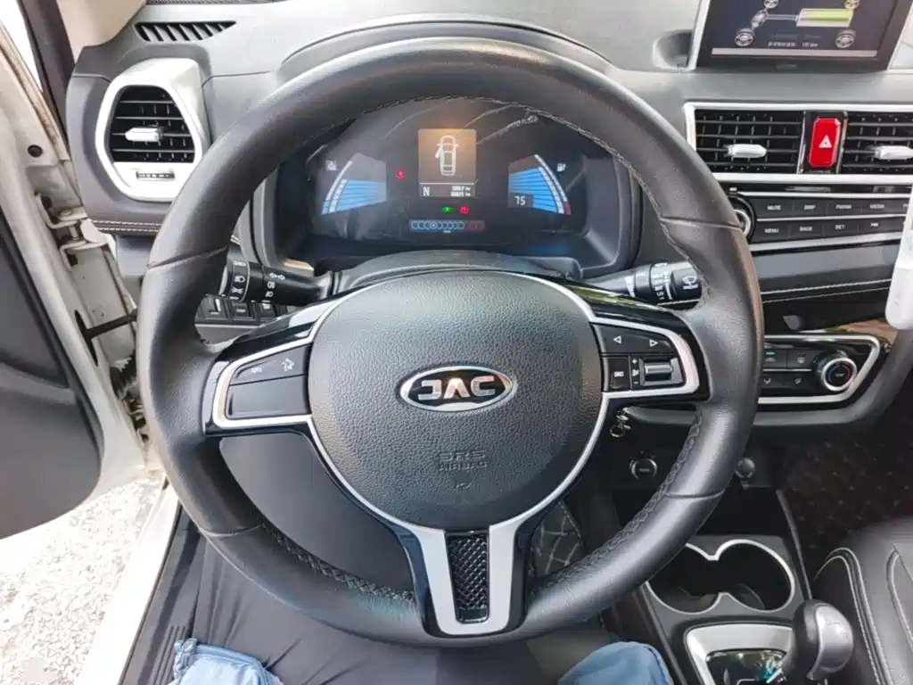 JAC Motors JAC iEV6E 2019 2018 Model Sport iEV6E Luxury Smart
