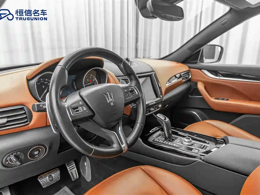 Maserati Levante 2019 3.0T Standard Edition China VI фото 12
