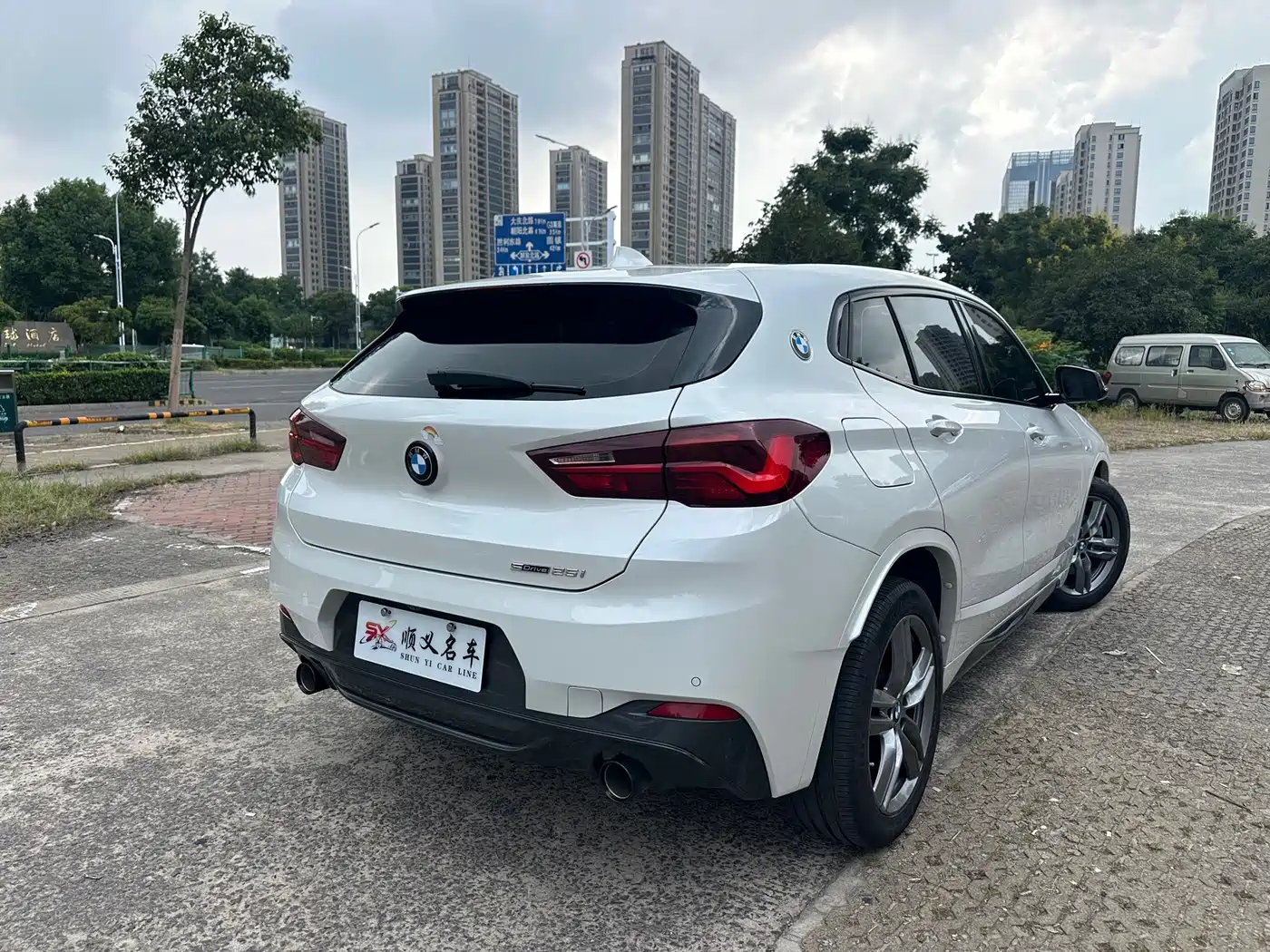 BMW X2 2023 2023 sDrive25i M Sport Shadow Edition