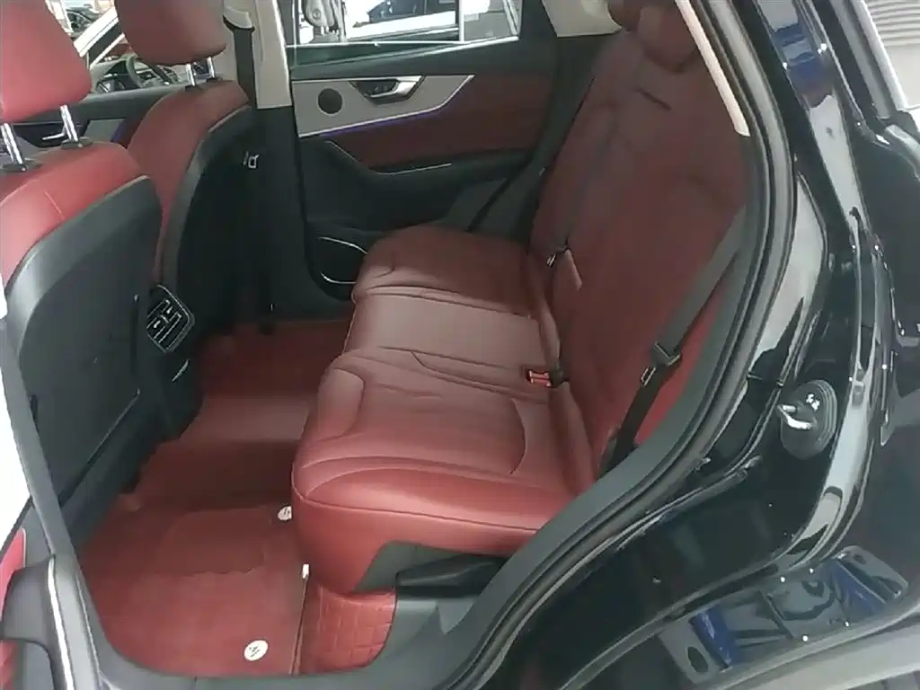 Hongqi HS5 2025 2.0T 2WD Qixiang Pro фото 17