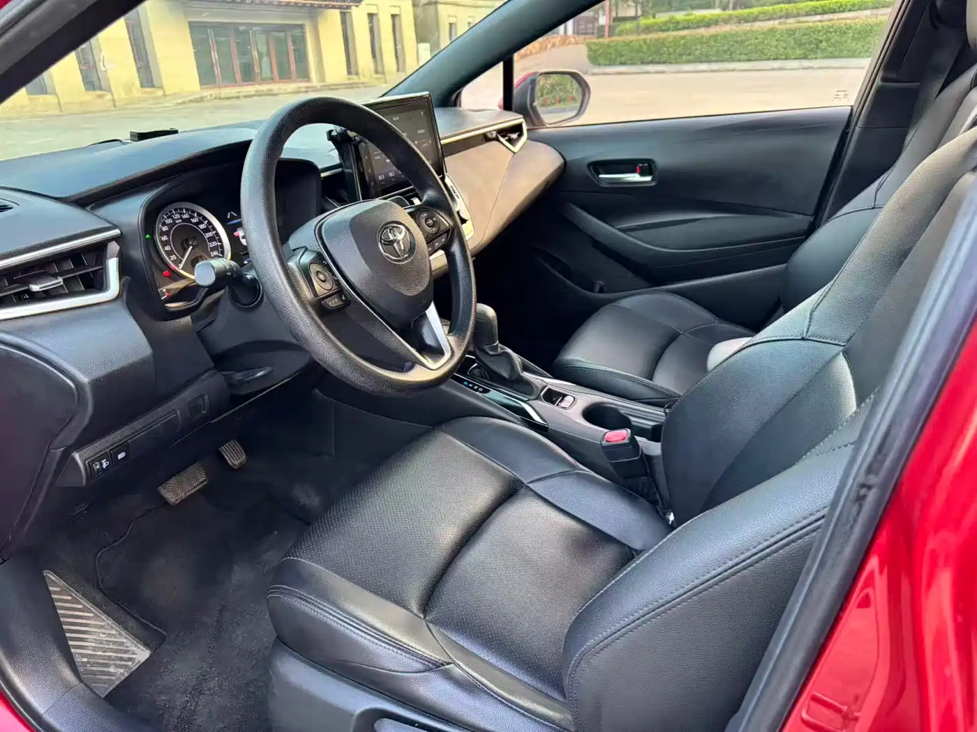 Toyota Levin 2019 185T CVT Sport (China V) фото 8