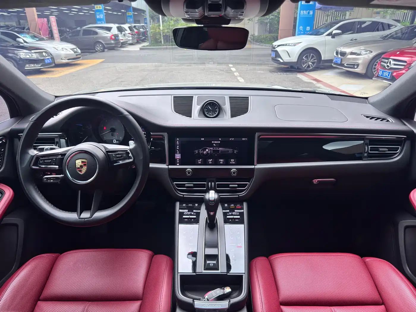 Porsche Macan 2023 Macan S 2.9T фото 6