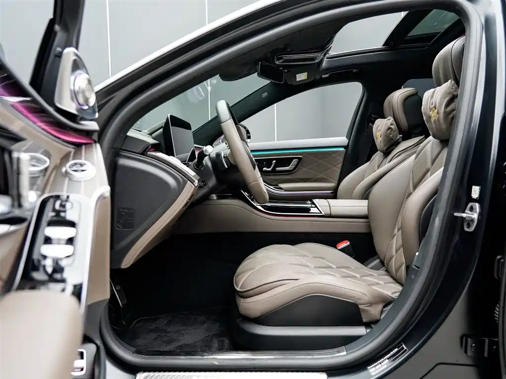 MERCEDES-BENZ MAYBACH S-CLASS