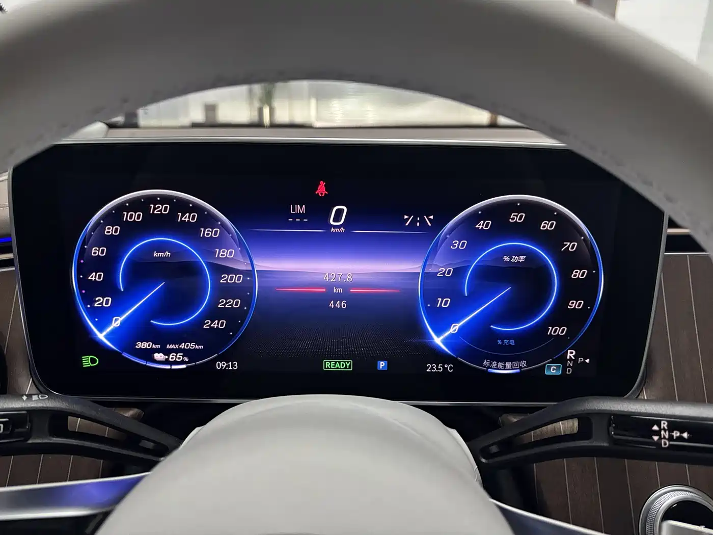 Mercedes-Benz EQE SUV 2024 500 4MATIC Pioneer Edition фото 11