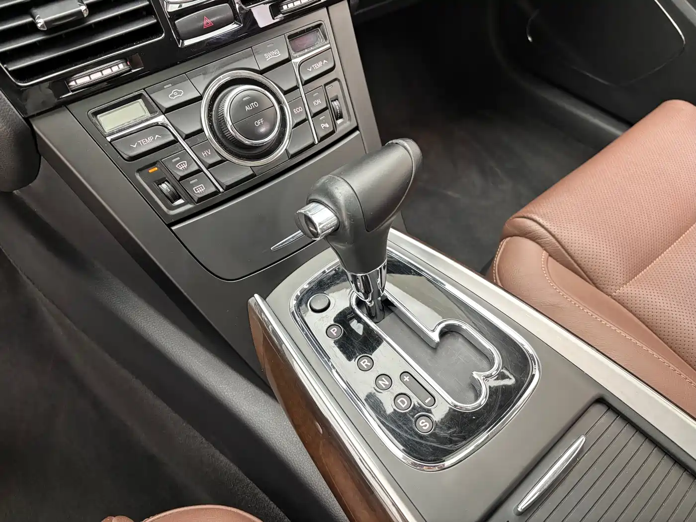 Hongqi H7 2017 2.0T Luxury фото 14