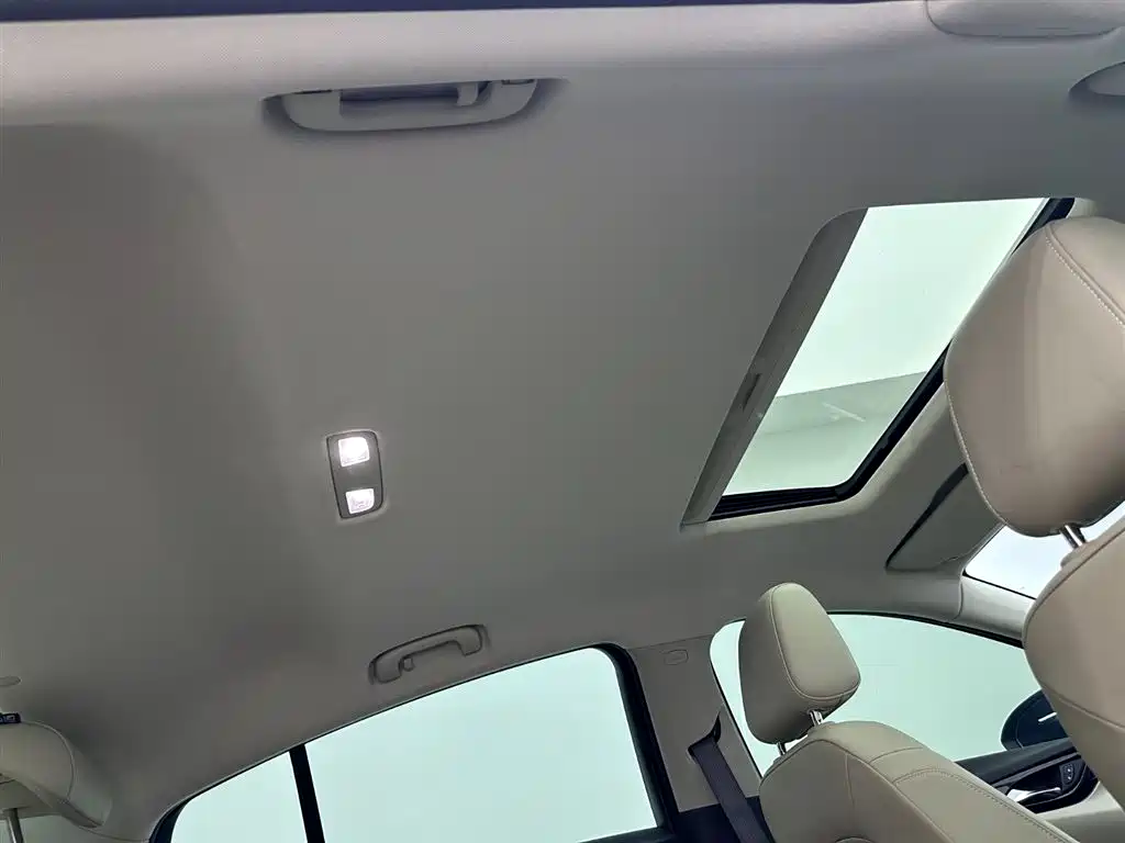 Buick Regal 2020 552T Elite фото 23