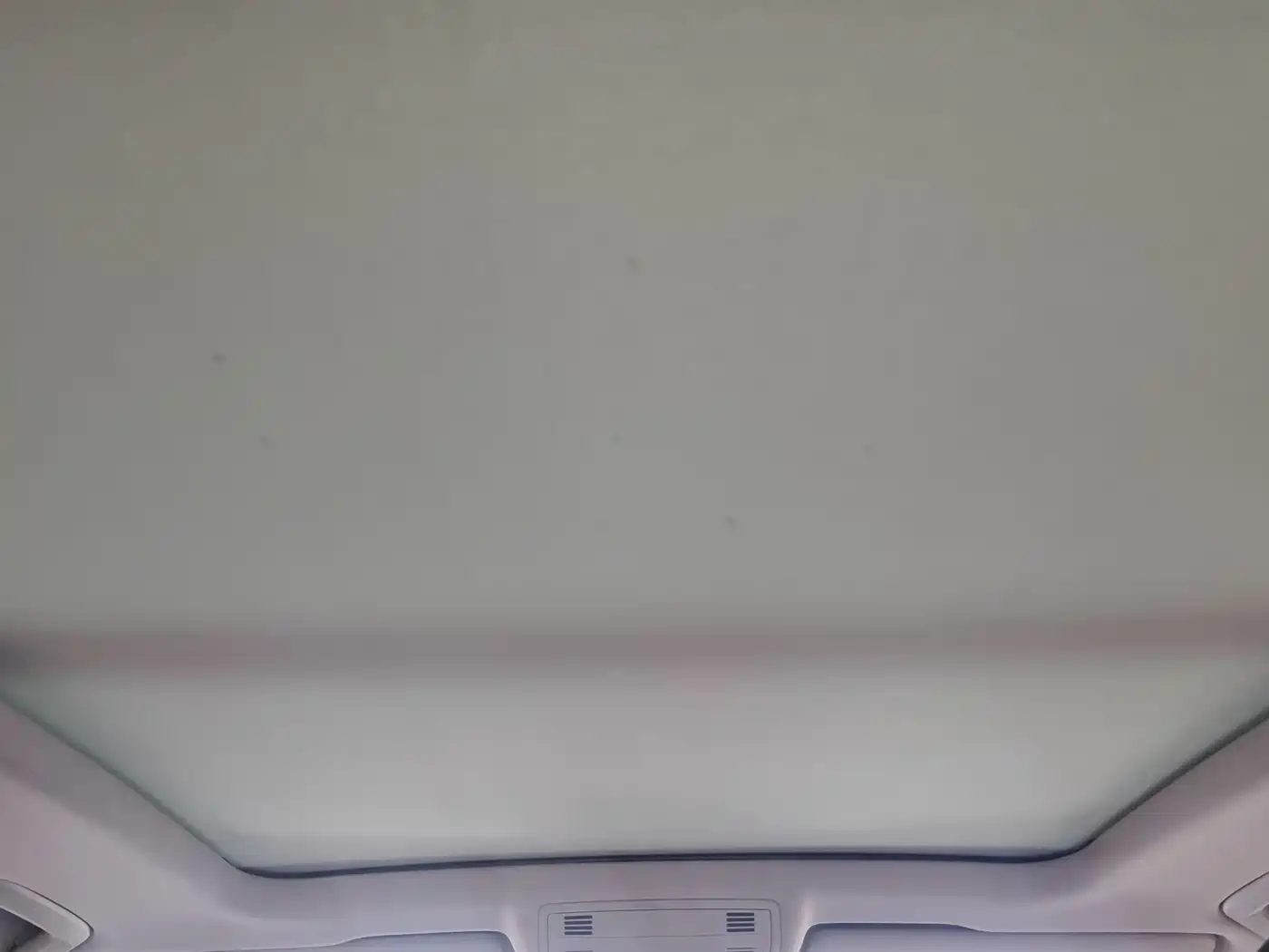 Volkswagen Tharu 2025 New Edge 1.5L Aspiration Edition фото 10