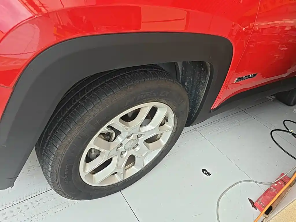 Jeep Renegade 2019 2018 Connected Large Screen Edition 180T Automatic High Energy