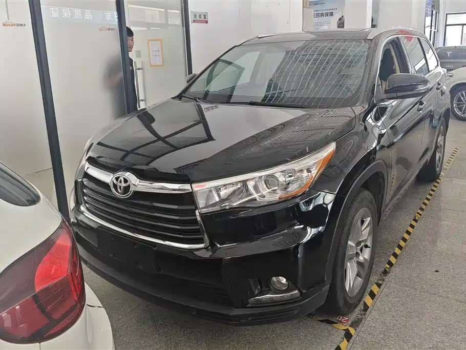 Toyota Highlander 2015 2.0T AWD Luxury Edition 7-seater фото 2