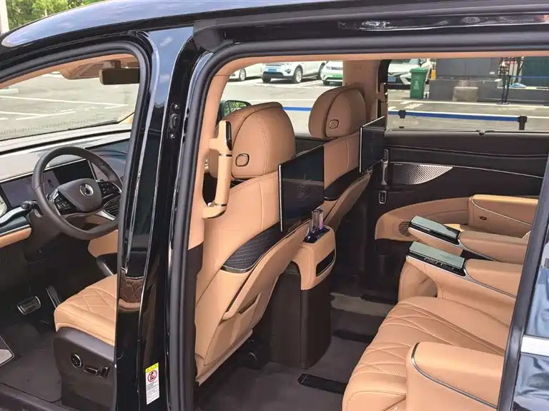 Denza D9 2025 Model DM-i Smart Drive Edition 1020 AWD Flagship фото 3