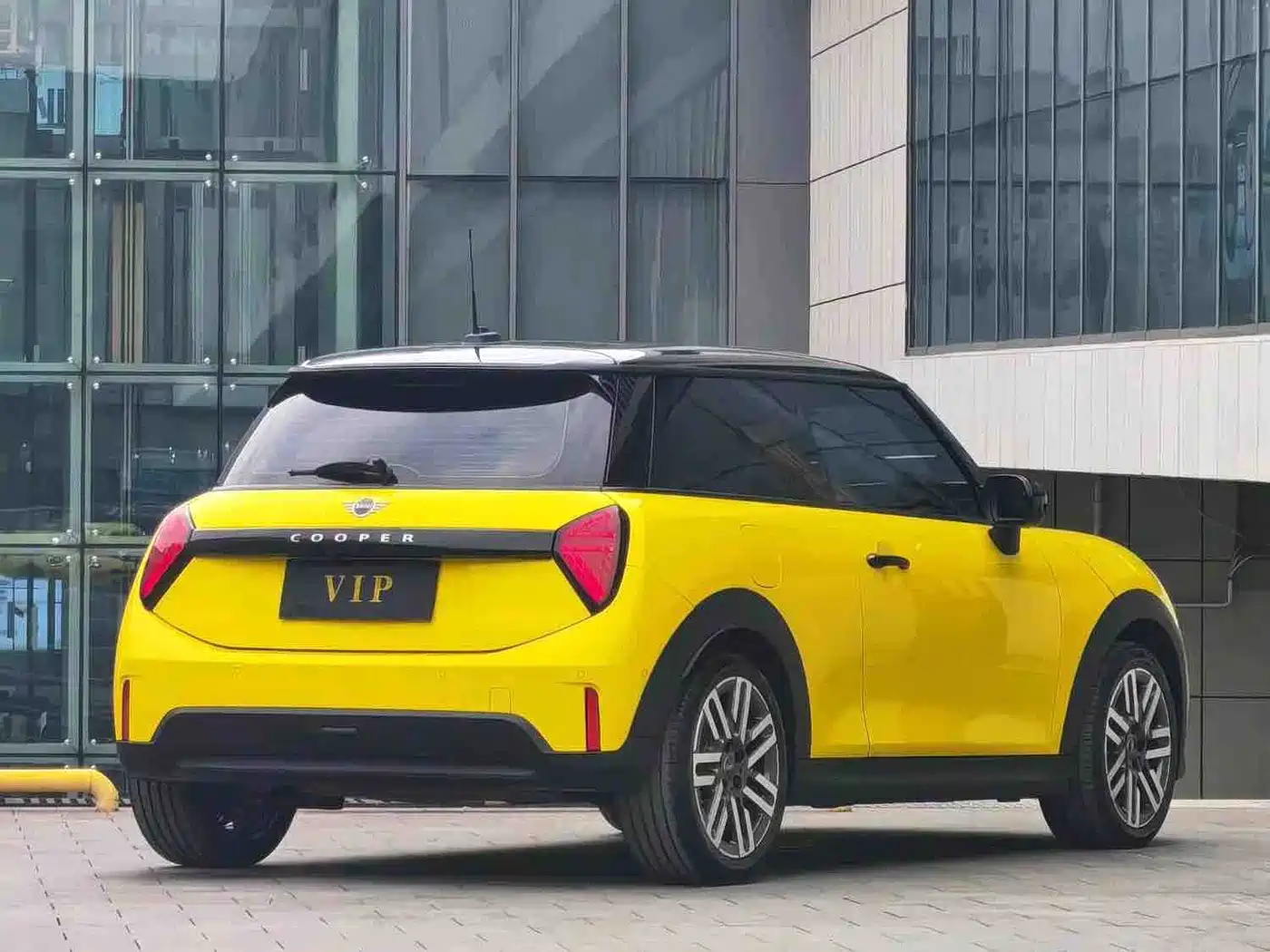 MINI MINI 2025 2025 1.5T COOPER Classic