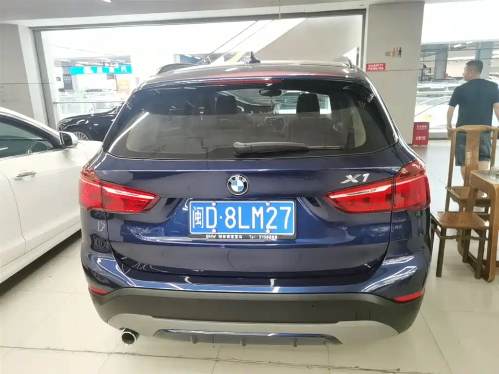 BMW X1 2016 sDrive18Li Luxury Model фото 10