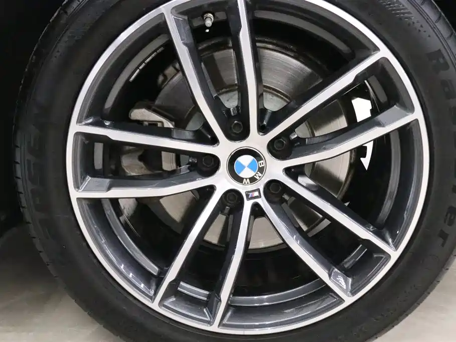 BMW 5 Series (Import) 2022 525i M Sport Package фото 18