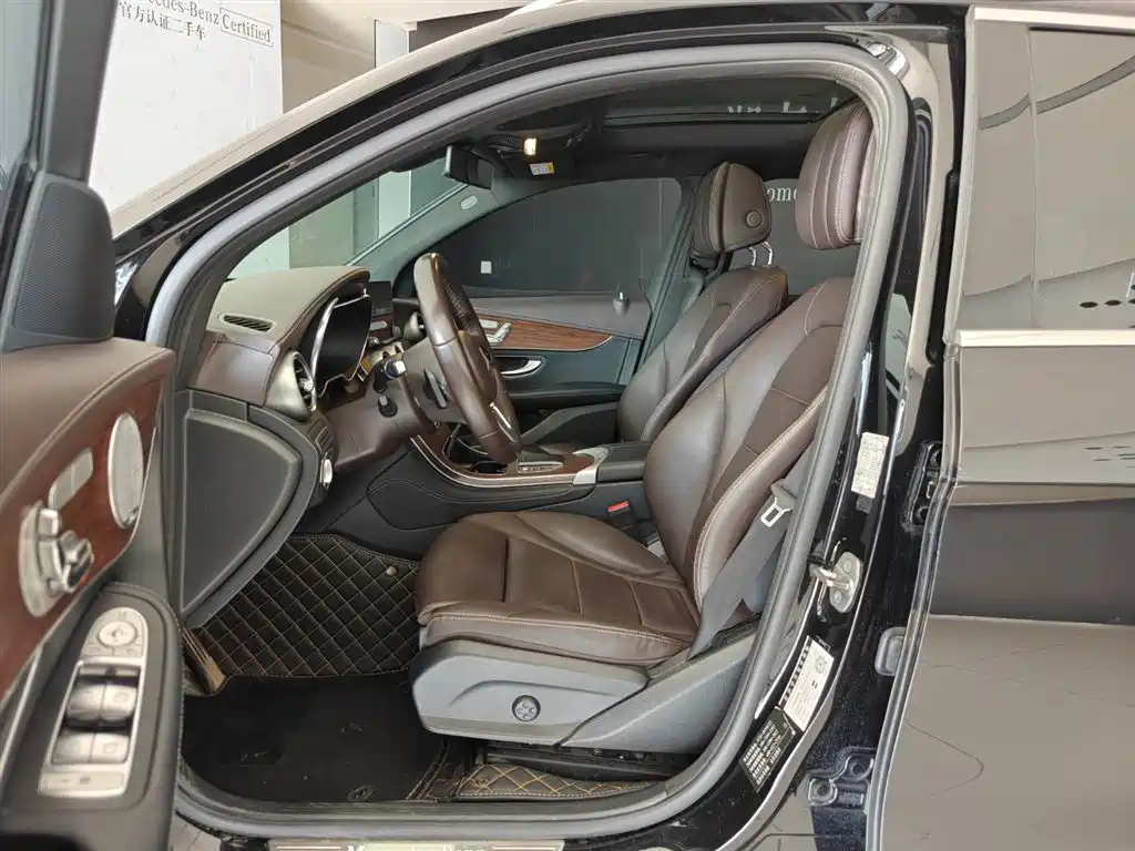 Mercedes-Benz GLC 2020 GLC 300 L 4MATIC Dynamic фото 7