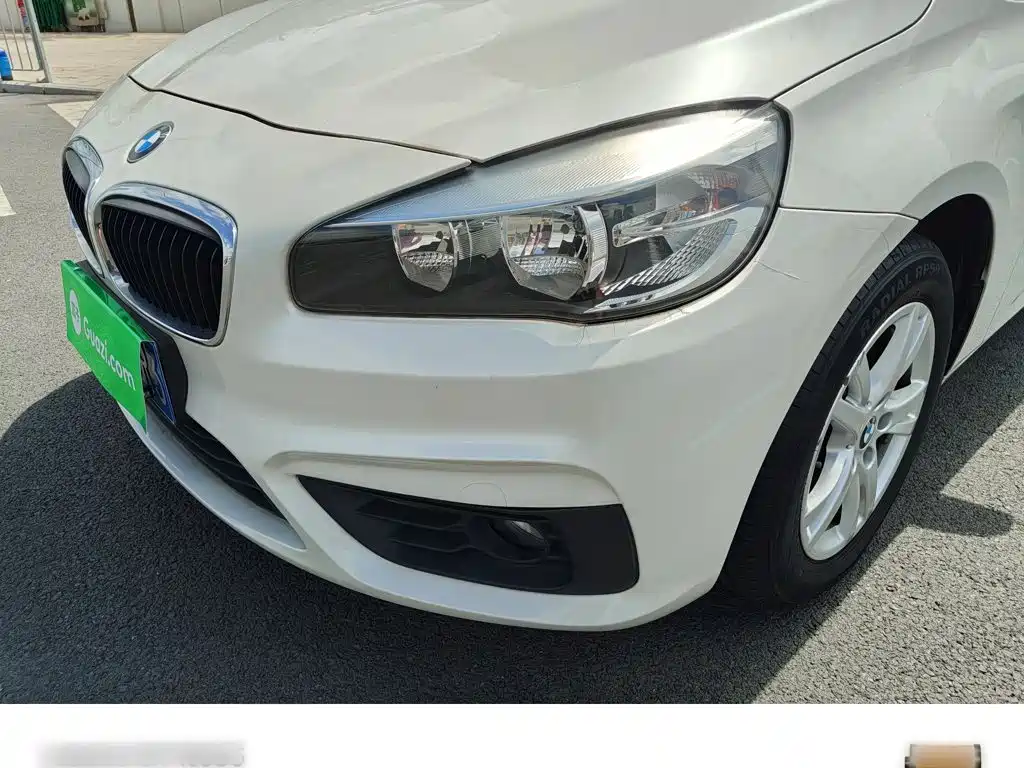 BMW 2 Series Tourer (Import) 2016 2015 218i Leading Type