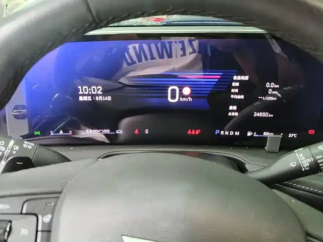 Cadillac XT4 2024 Facelift 28T 2WD Luxury — фото 4