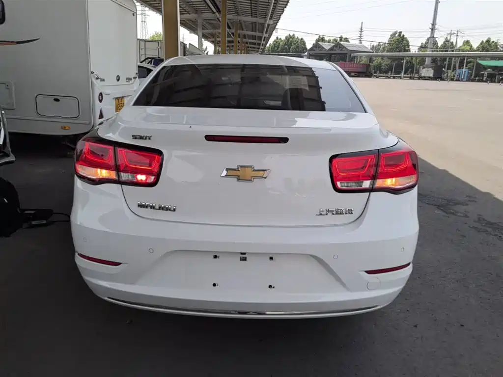 Chevrolet Malibu 2018 530T Automatic Luxury Edition фото 6