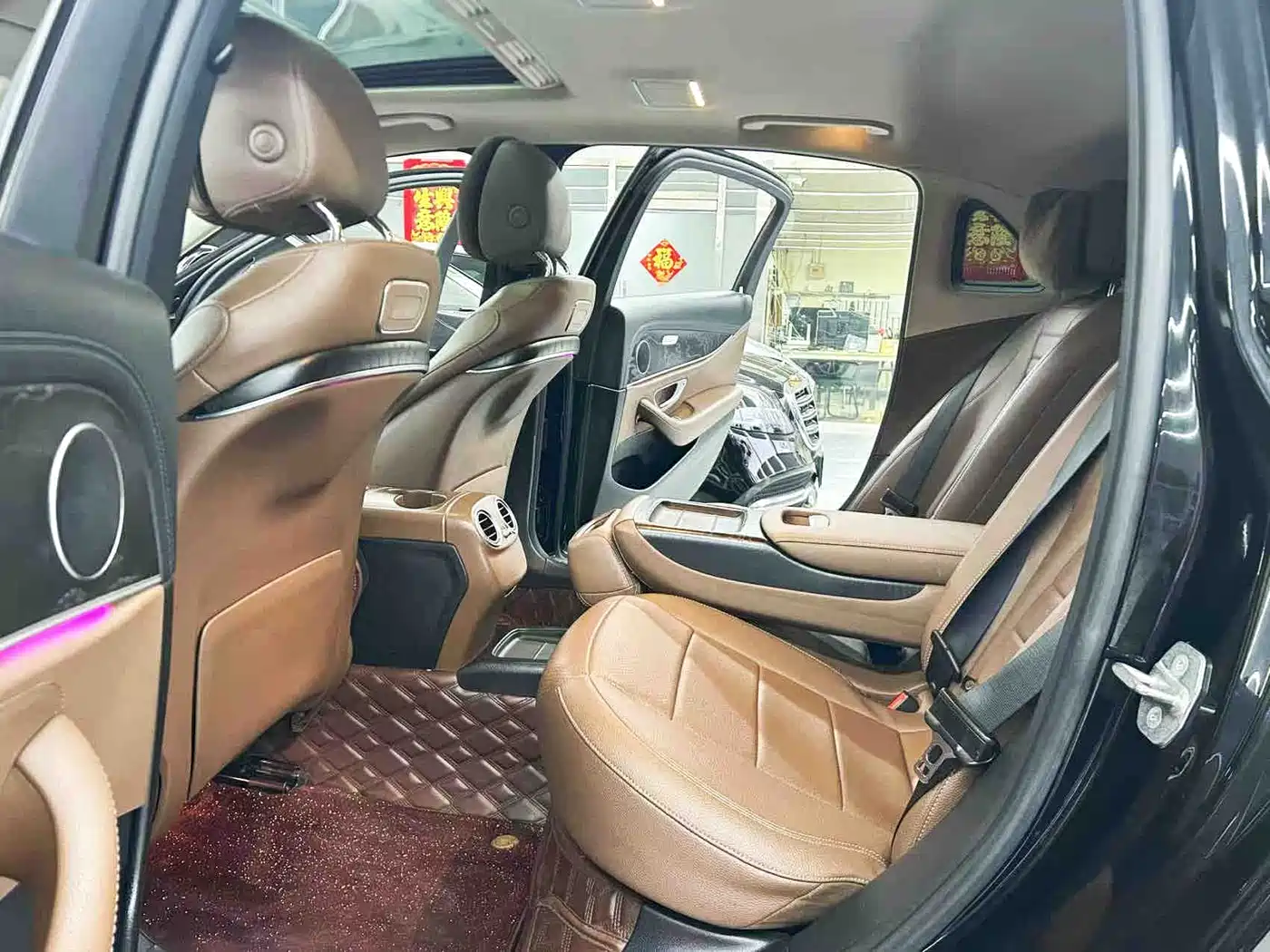 Mercedes-Benz E-Class 2018 E 200 L Sport фото 8