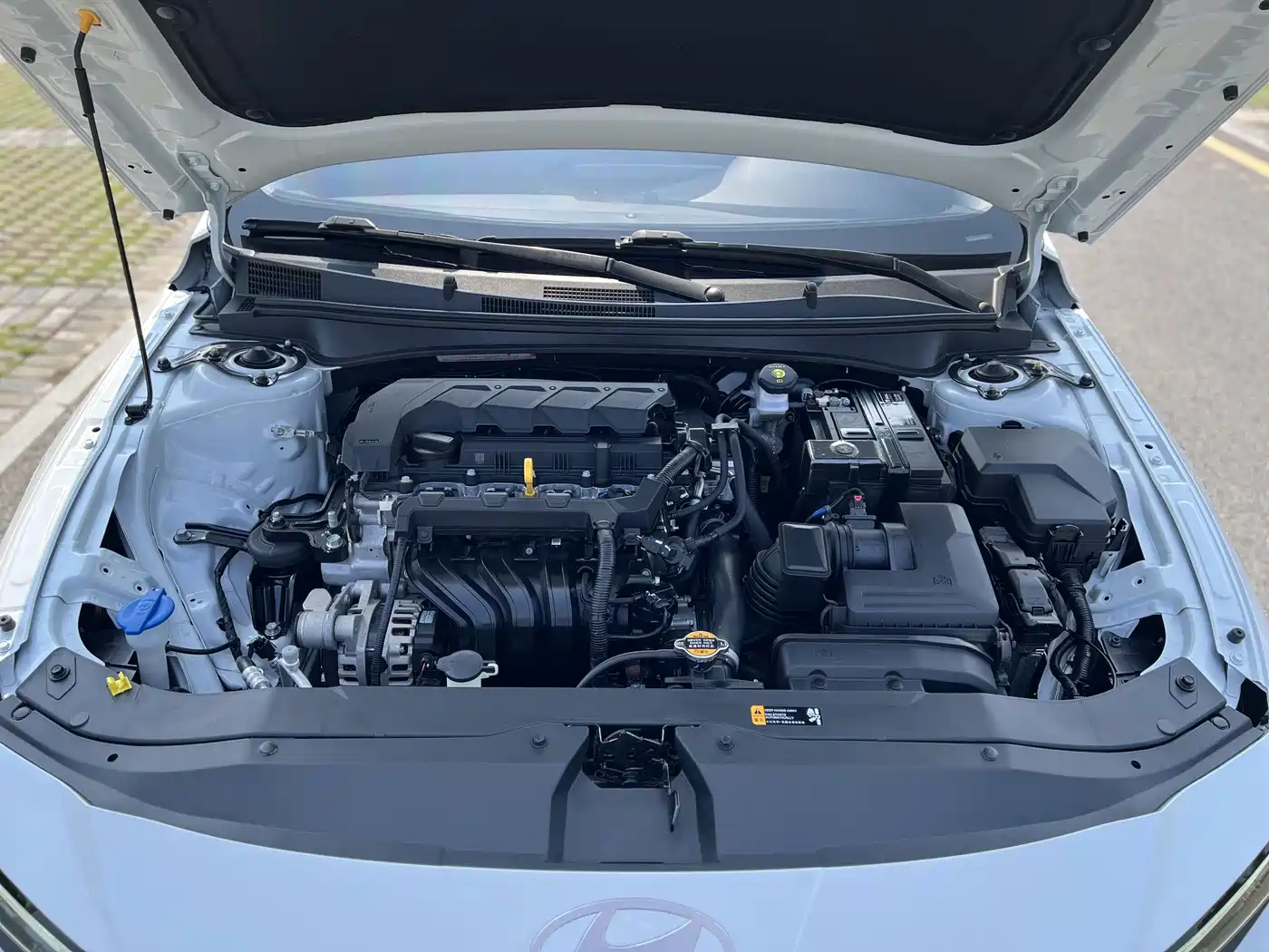 Hyundai Elantra 2023 1.5L CVT GLX Elite Edition фото 14