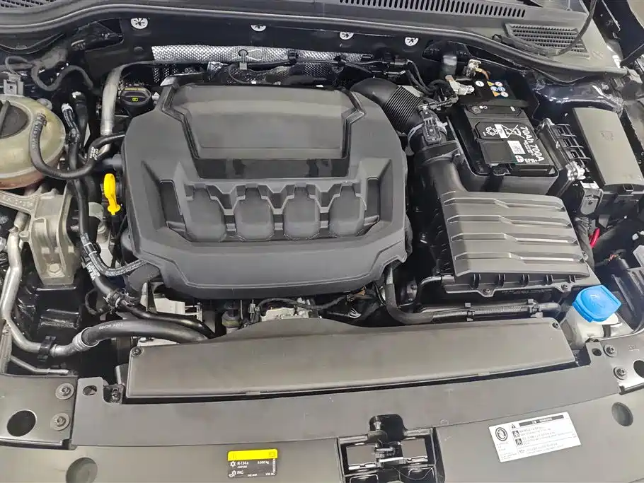 Volkswagen Passat 2024 330TSI Starlight Elite Edition фото 10