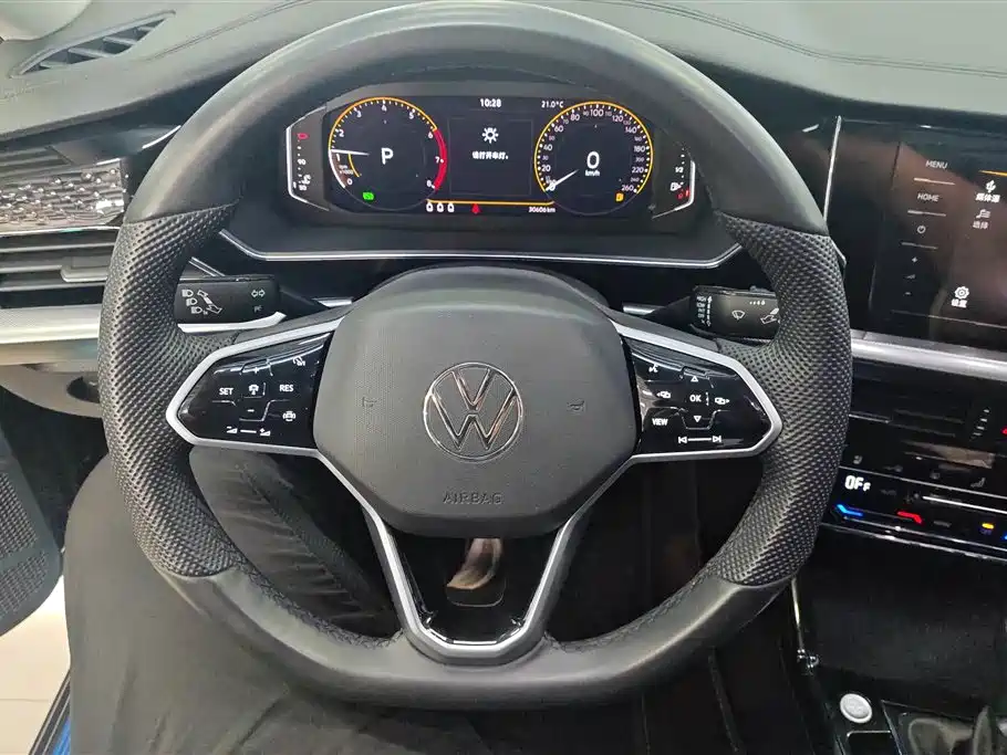 Volkswagen Passat 2024 330TSI Starlight Elite Edition фото 15