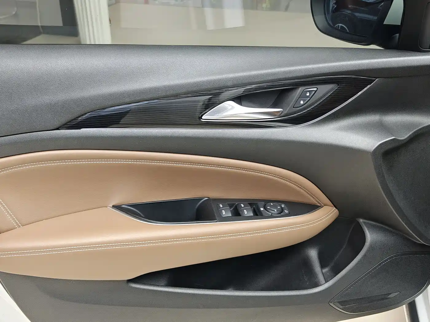 Buick Regal 2020 552T Luxury фото 8