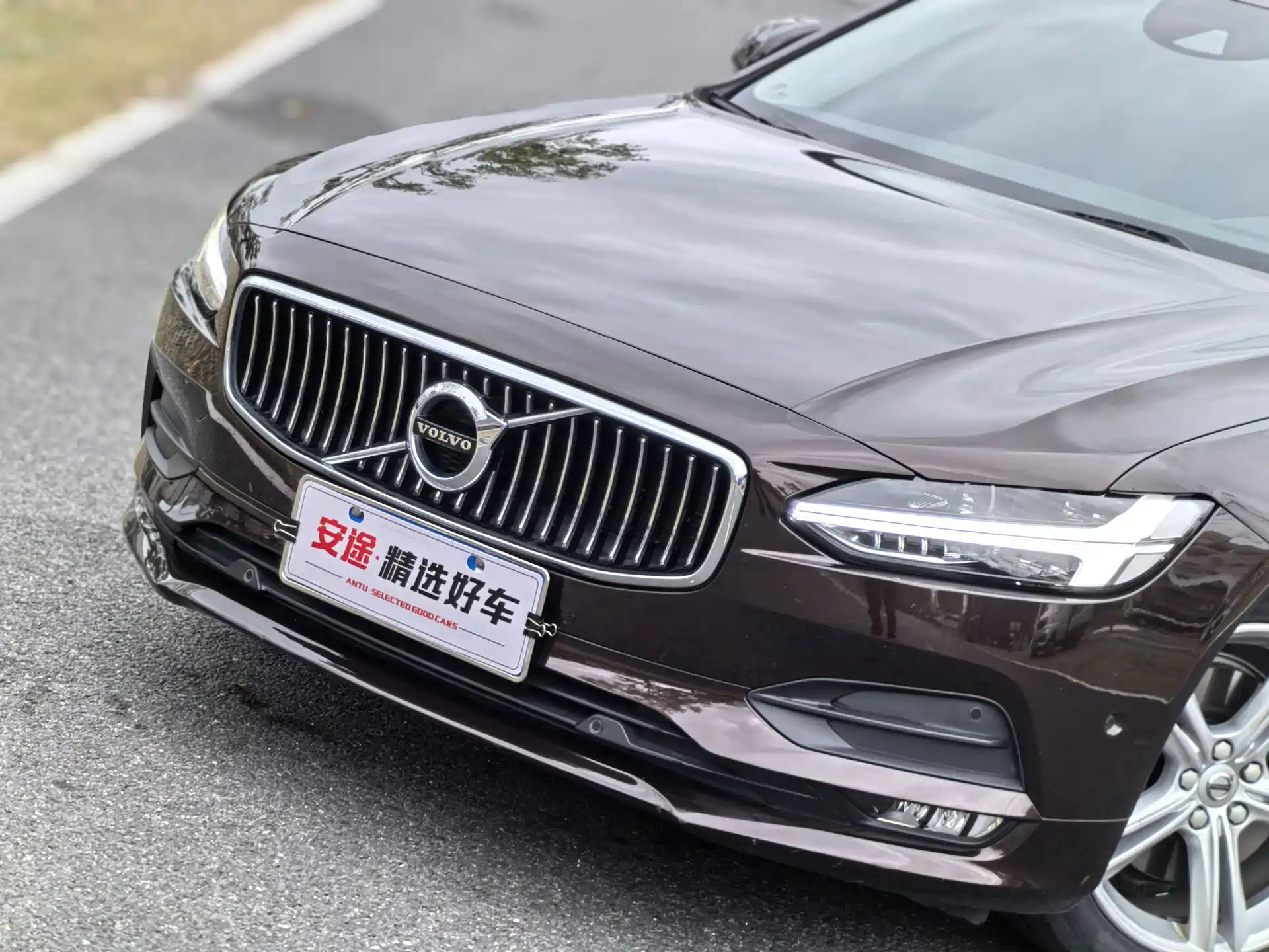 Фото 5 - Volvo S90