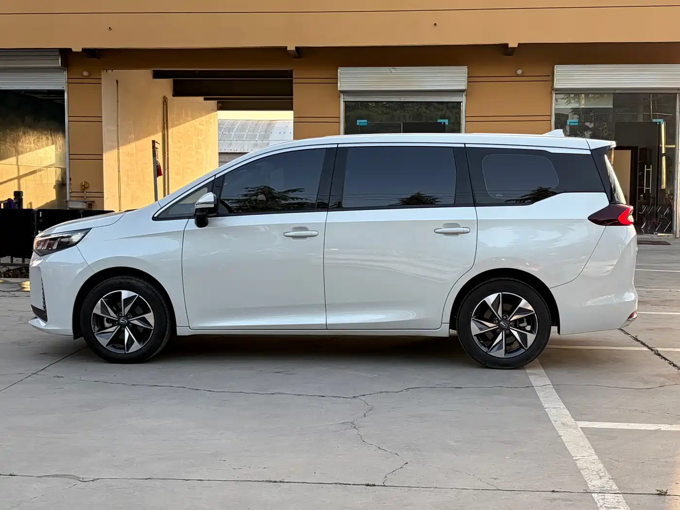 GAC TRUMPCHI TRUMPCHI M6